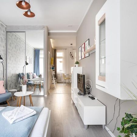 Bpr Chic Gem In The Heart Of The City Budapest Exteriör bild